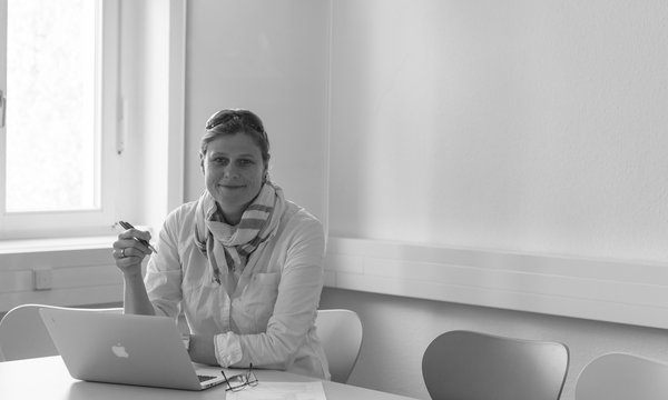 Foto zeigt Prof.*in Dr. Katrin Reimer-Gordinskaya